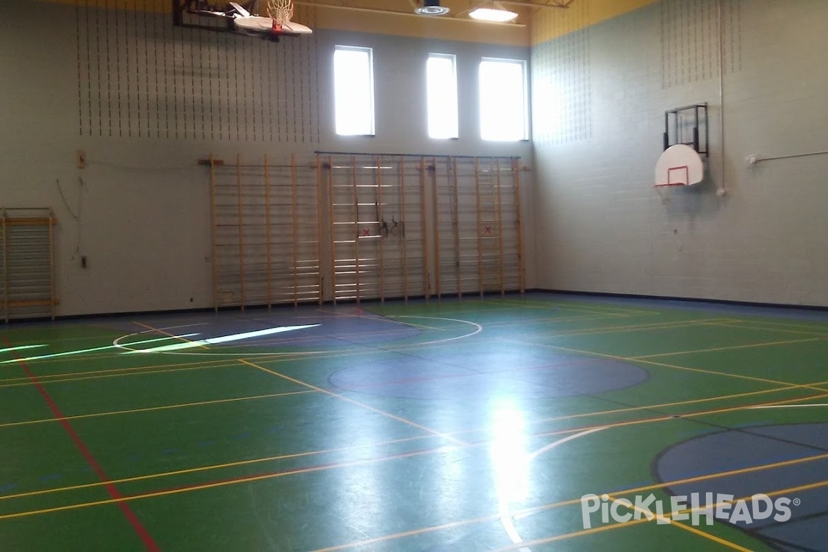 Photo of Pickleball at École Marie-Soleil Tougas – Centre André-Guérard